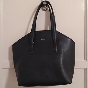 Matt & Nat Black Baxter Handbag (new with tags)